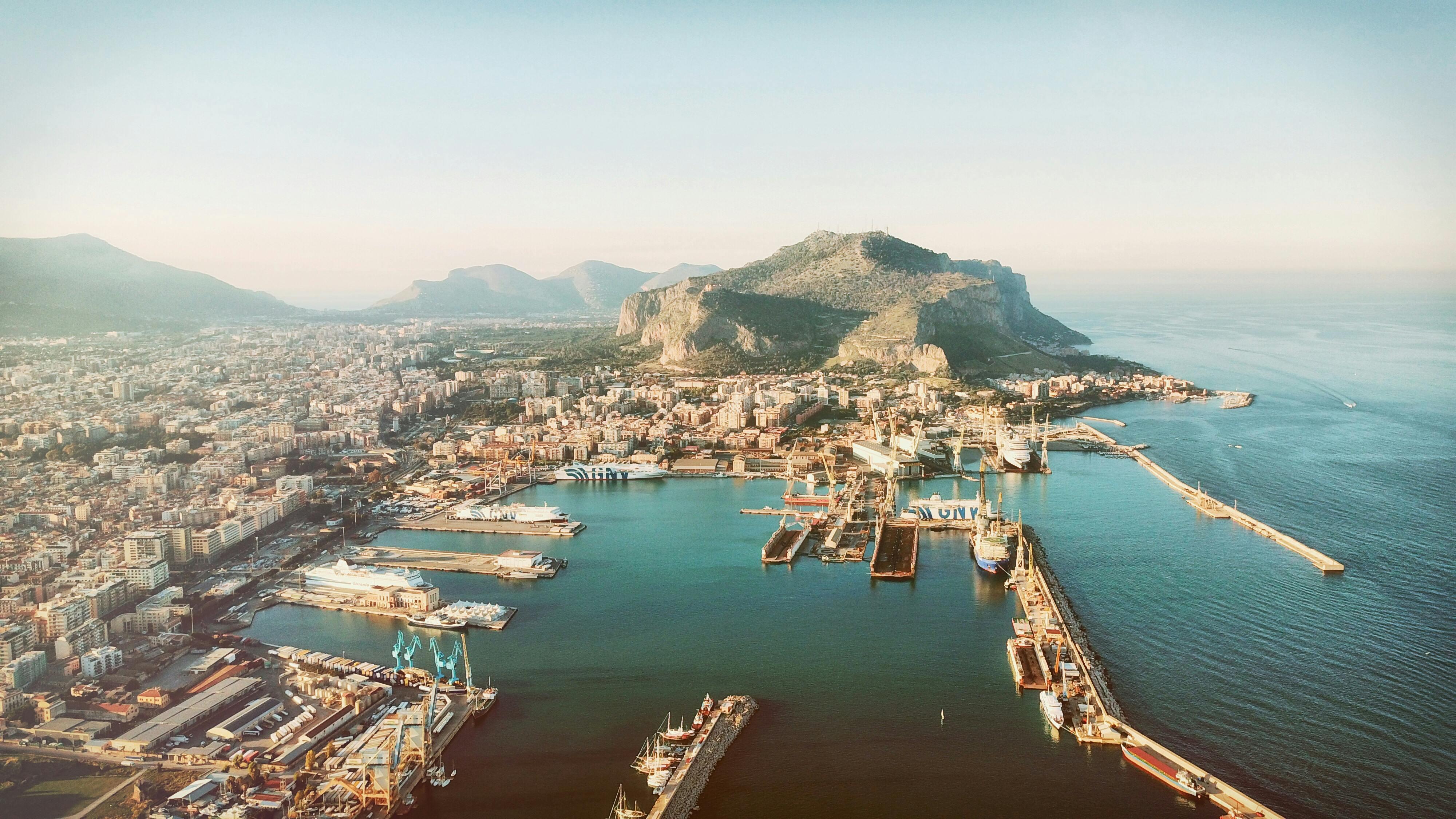 Private Villas in Palermo