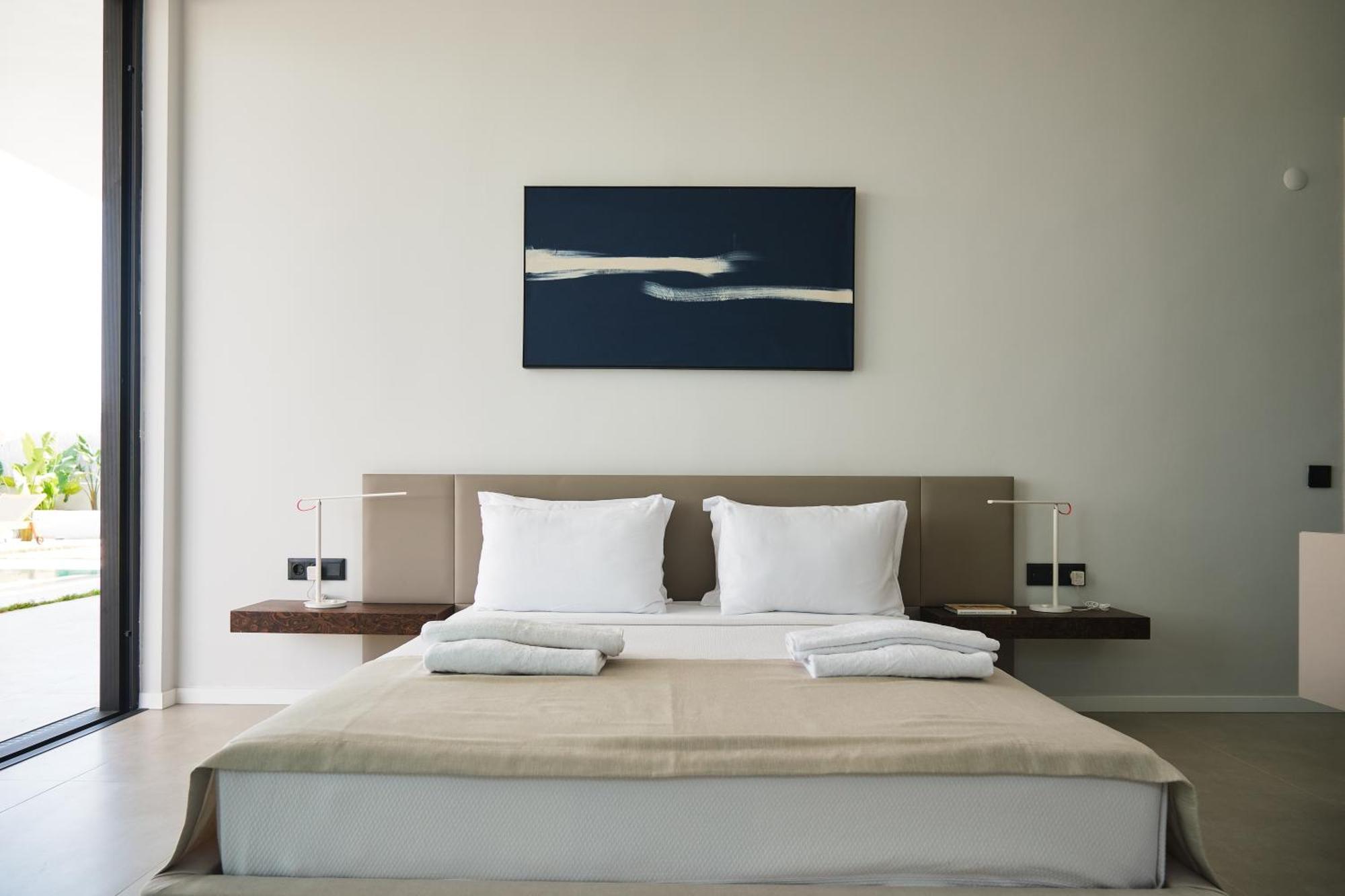 Three-Bedroom Villa,1583840731:JPEG