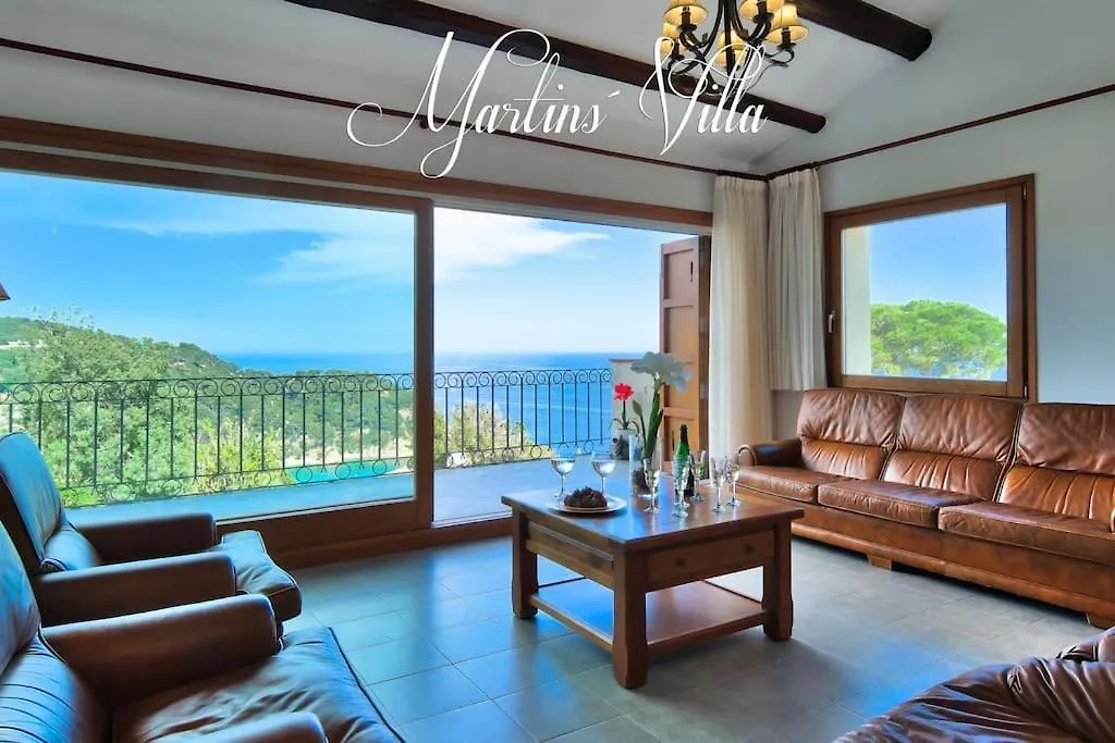 Martin 'S Villa. House On The Beach With Pool-1