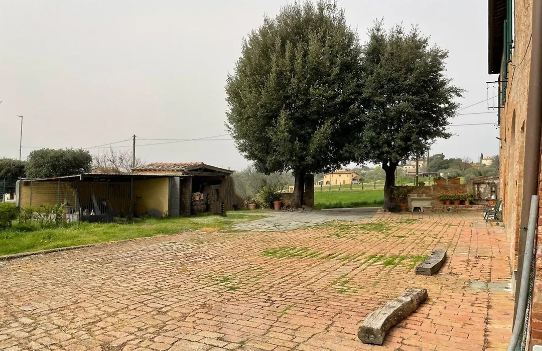 Podere Piazza Siena-1