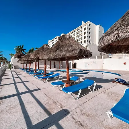 Villas Marlin Ocean Front-3