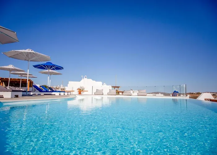 Private Villas in Tourlos