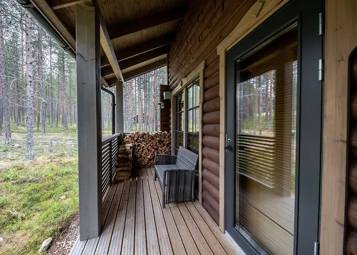 Private Villen in Levi