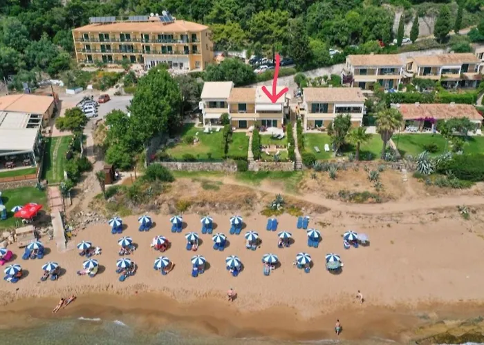 Private Villas in Glyfada (Corfu)