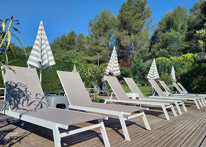 Private Villas in Aubagne