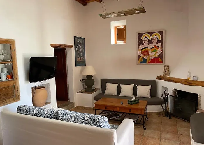 Private Villas in Santa Gertrudis (Ibiza)