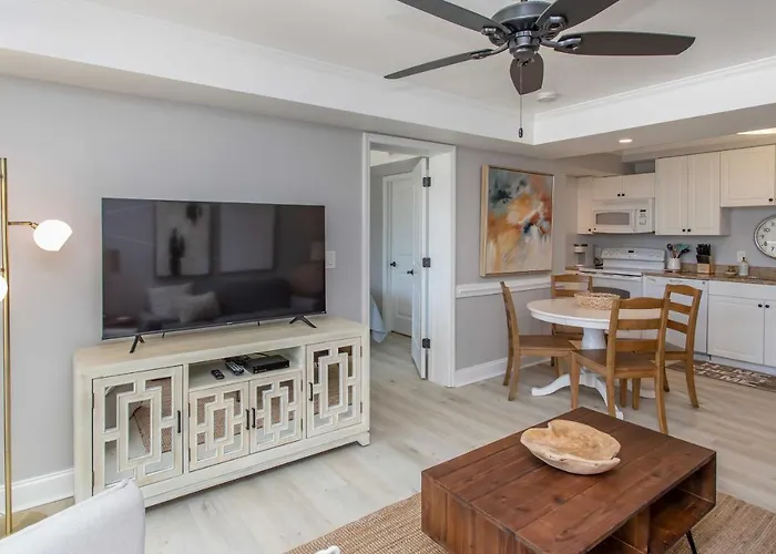 Private Villas in Pawleys Island