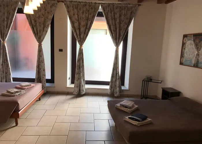 Private Villas in Peschiera del Garda