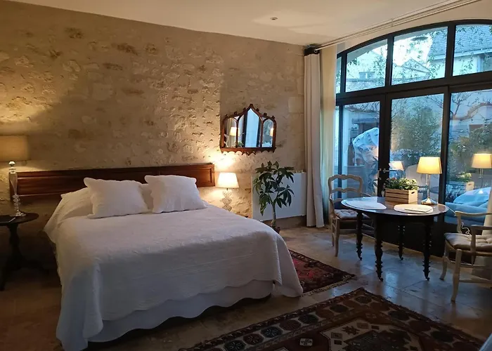 Private Villas in Vasles