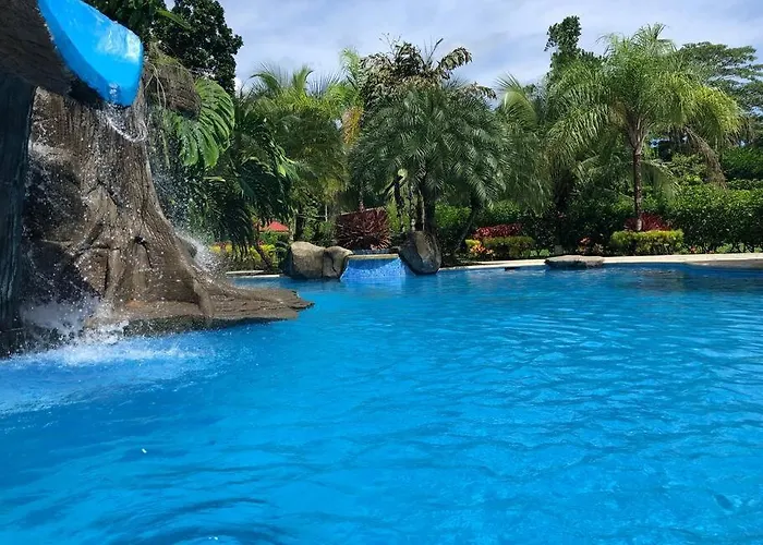 Private Villas in Playa Agujas