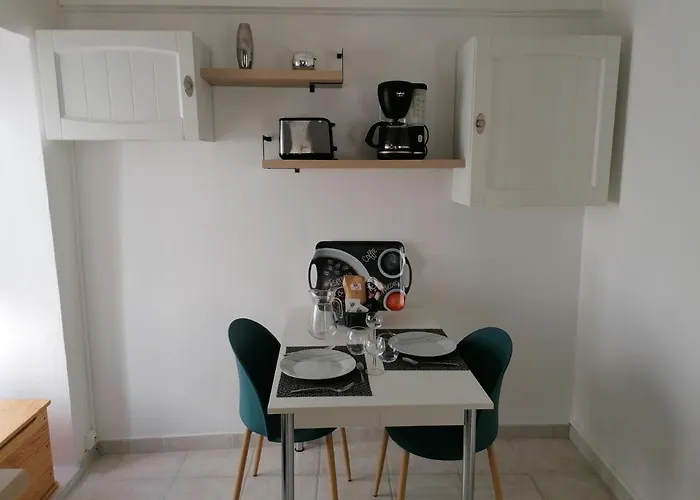 Private Villas in Rochefort (Charente-Maritime)