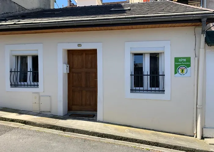 Private Villas in Lourdes