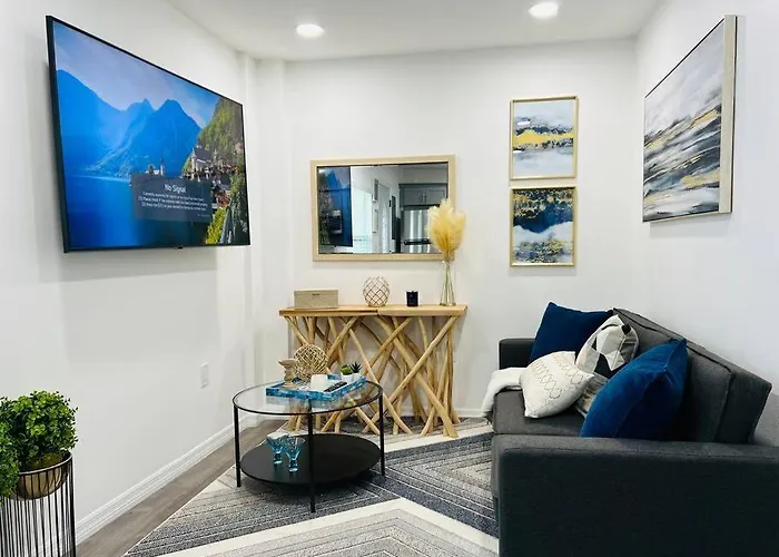 Private Villas in Lake Buena Vista
