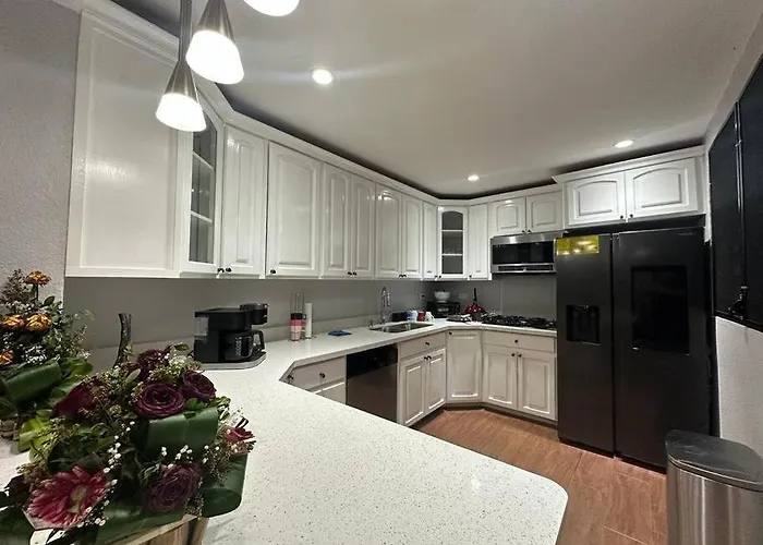 Private Villas in San Luis