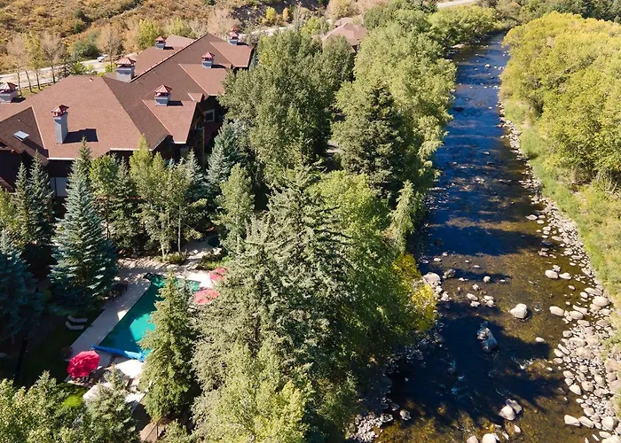 Private Villas in Avon