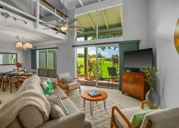 Private Villas in Princeville