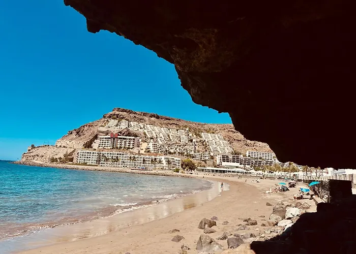 Private Villas in Playa Del Cura (Gran Canaria)