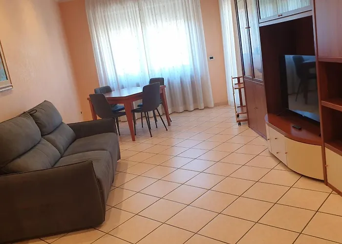 Private Villas in Lido di Ostia
