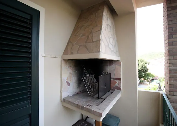 Private Villas in Domus De Maria