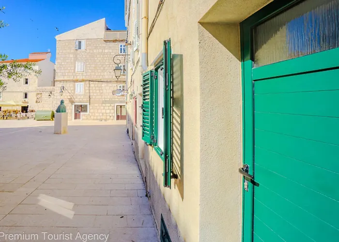 Private Villas in Pag Town