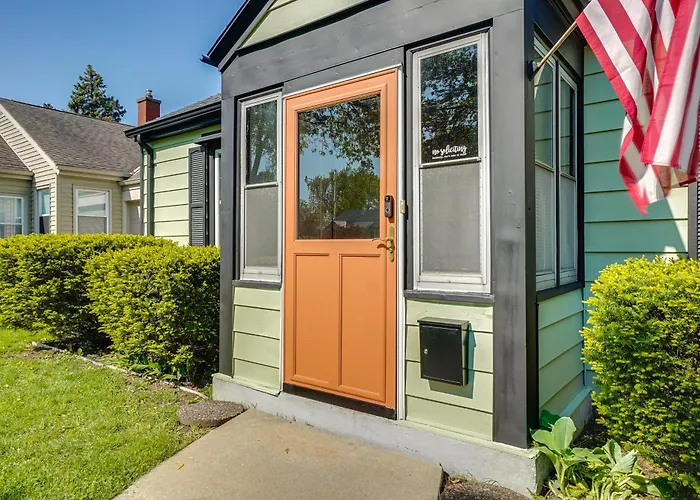 Private Villas in Milwaukee