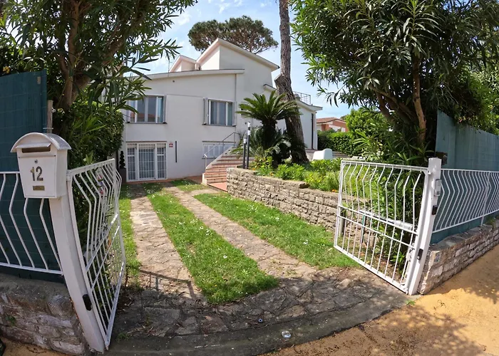 Private Villas in Tirrenia
