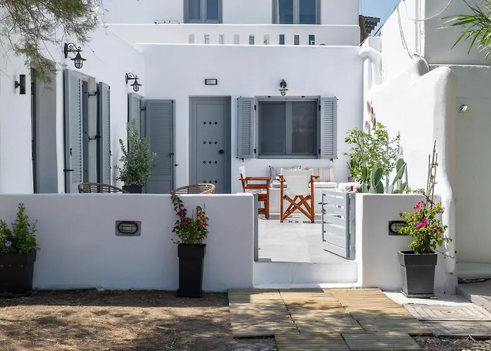 Private Villas in Naxos City