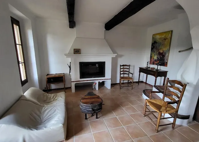 Private Villas in Tourrettes-sur-Loup