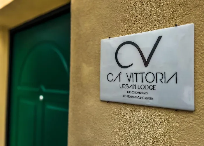 Ville private a Alba (Piedmont)