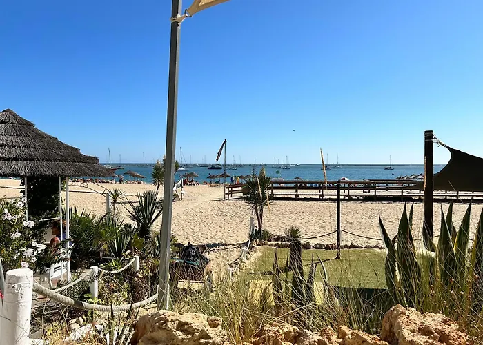 Private Villas in Ferragudo (Faro)