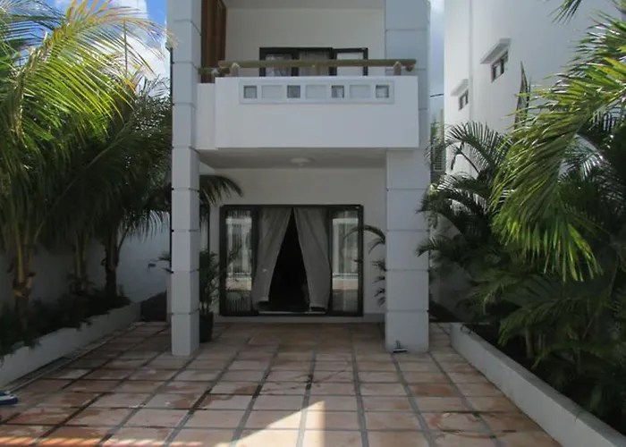 Private Villas in Balaclava