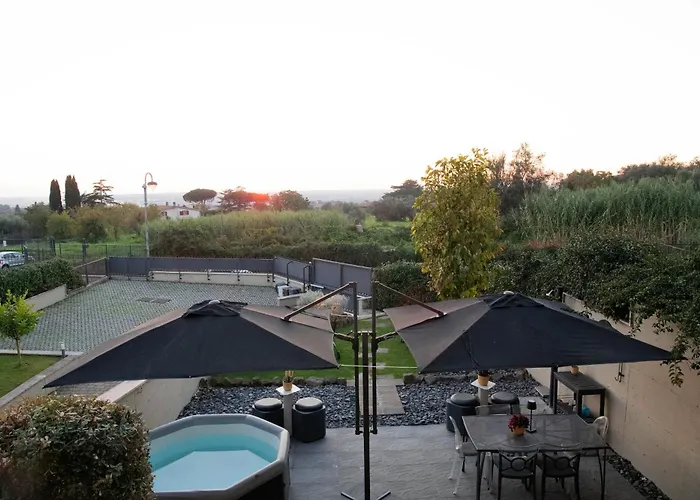 Private Villas in Albano Laziale