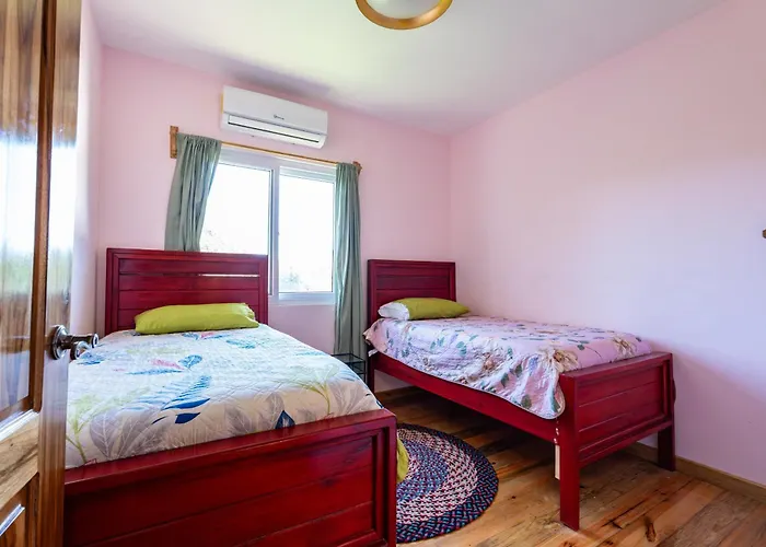 Private Villas in Roatan