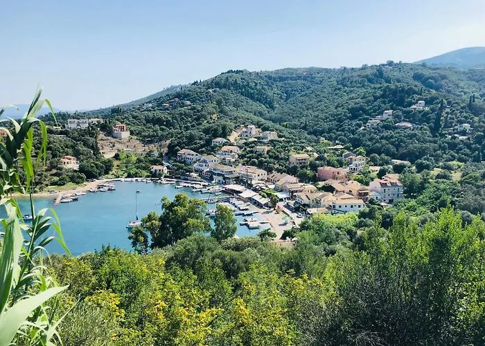 Private Villas in Agios Stefanos Kassiopi
