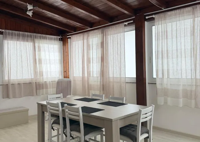 Ville private a Torre Santa Sabina