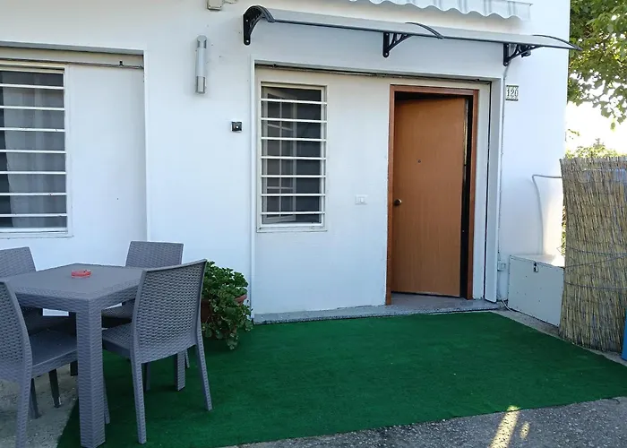Ville private a Marina di Schiavonea