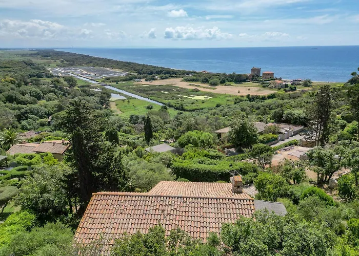 Private Villas in Ansedonia