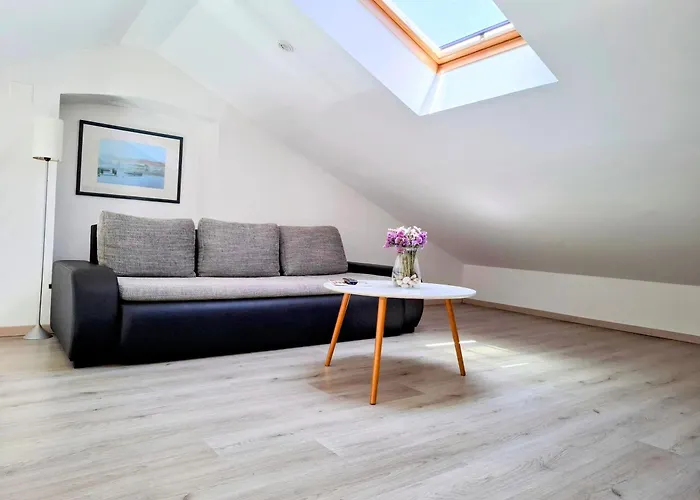 Private Villas in Ist