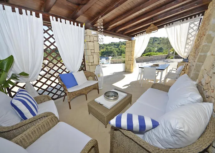 Private Villas in Corsano (Apulia)