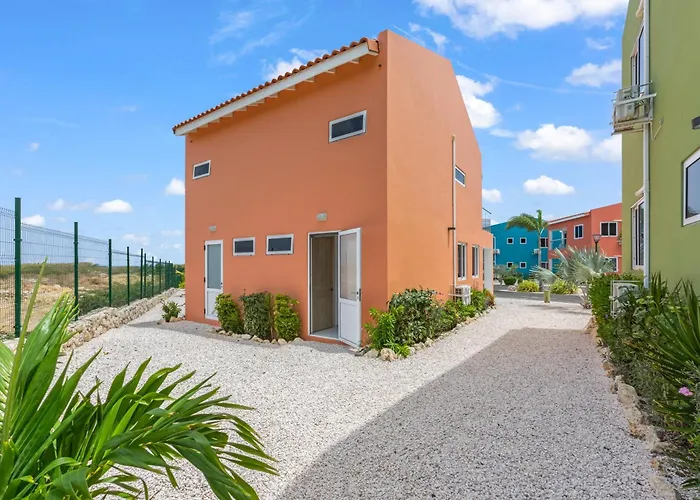 Private Villas in Westpunt
