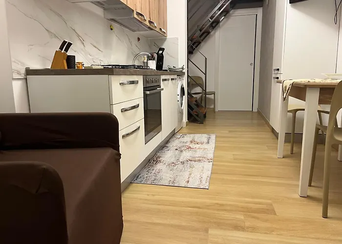 Private Villas in Naro