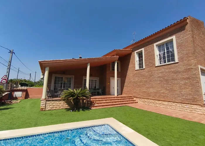 Private Villas in Torrent (Valencia)