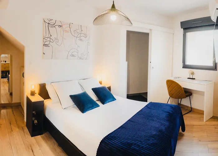 Private Villas in Narbonne
