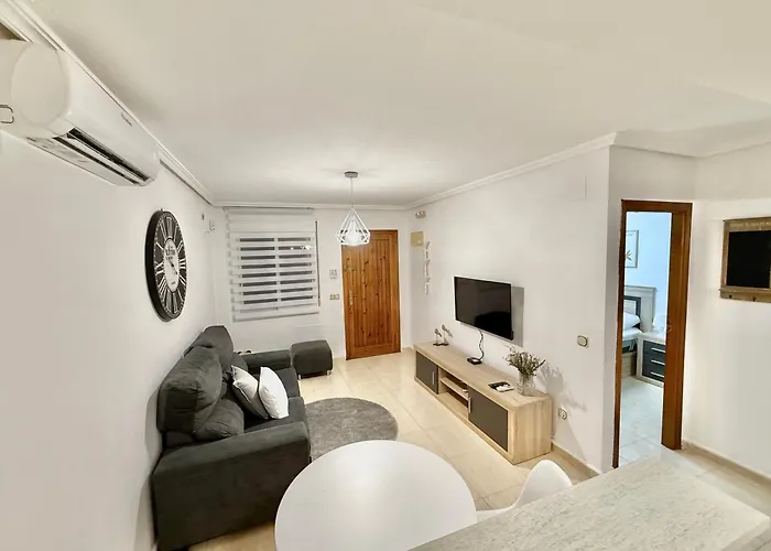 Private Villas in Polop