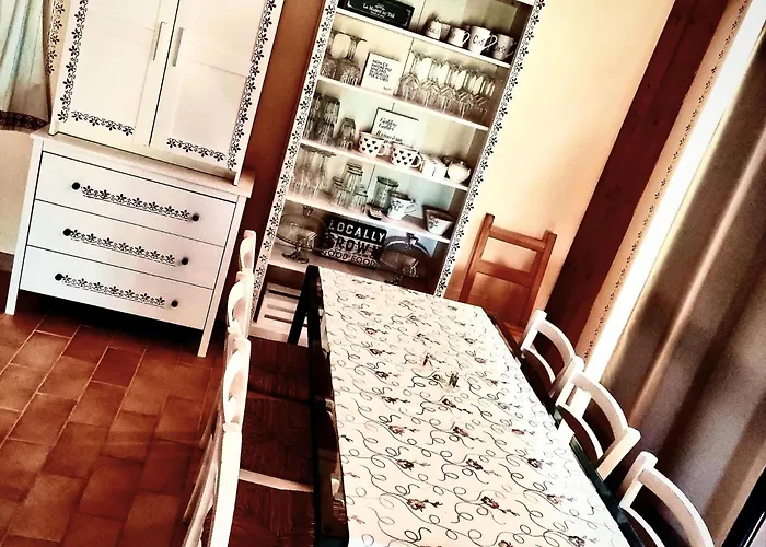 Private Villas in Osimo
