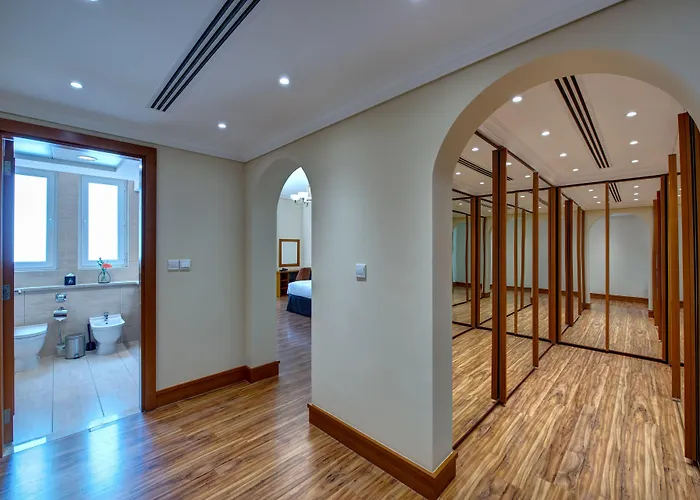 Private J5 Villas Holiday Homes Barsha Gardens Dubai