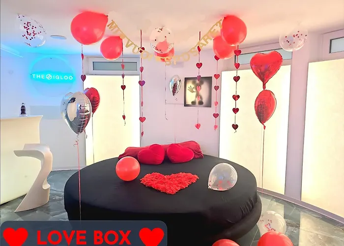 The Igloo Milano -Luxury Eclectic Suite - Jacuzzi - Milanoflats privato
