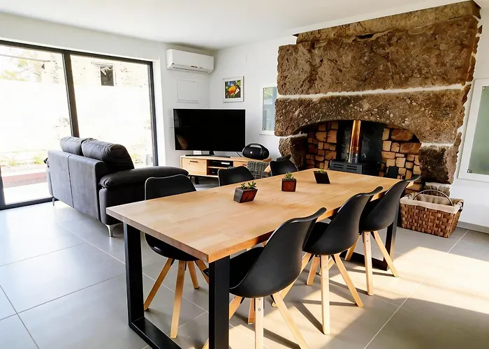 Private Villas in Viseu