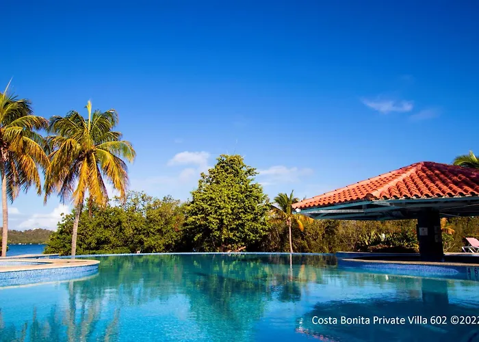 Private Villas in Isla Culebra