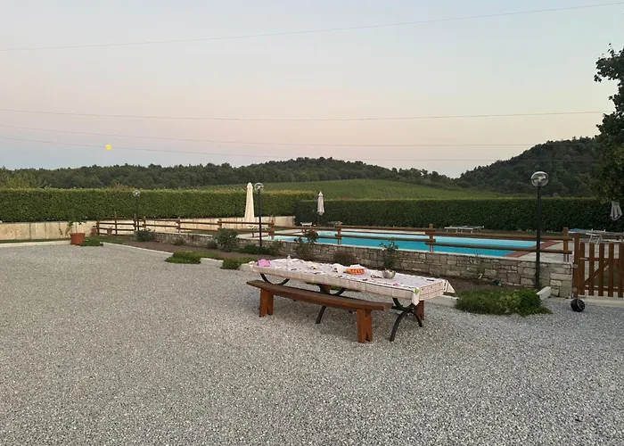 Private Villas in Rapolano Terme